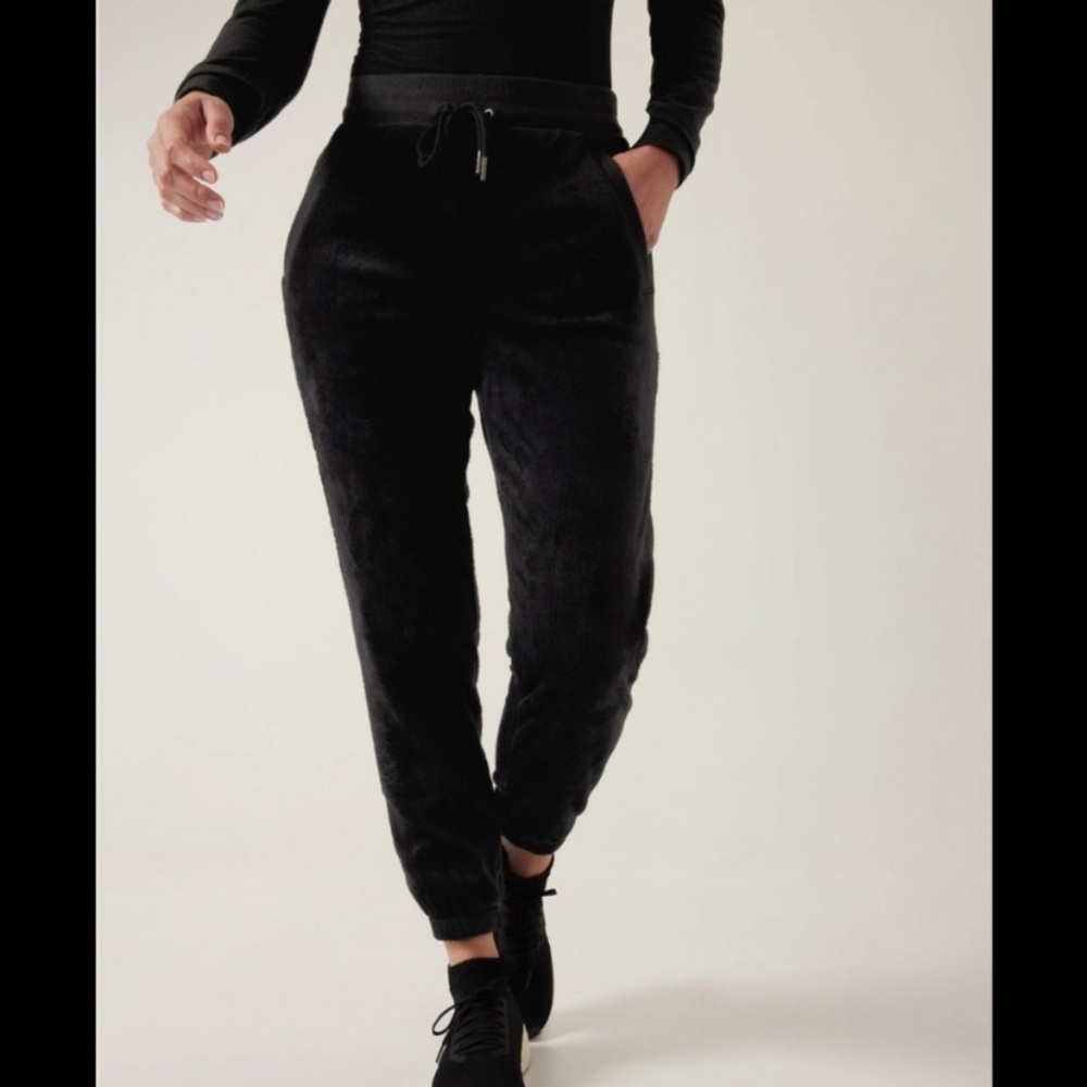 Athleta - Cozy Karma Joggers